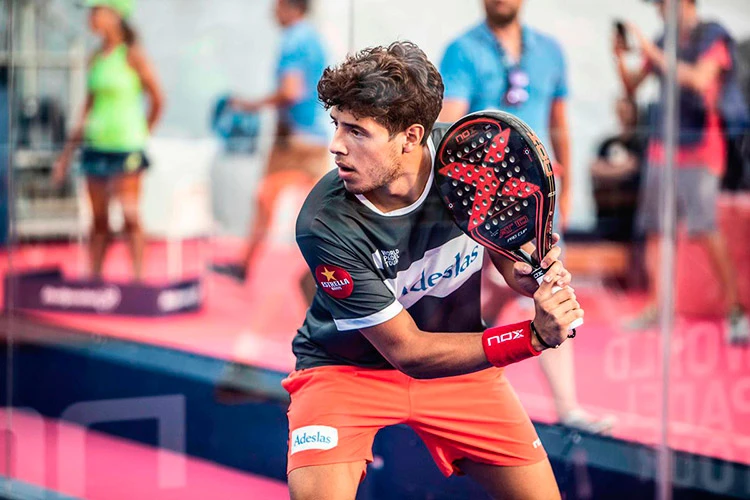 Agustin Tapia Padel Gear