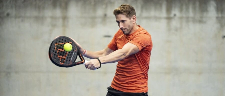 Alex Ruiz Padel Gear